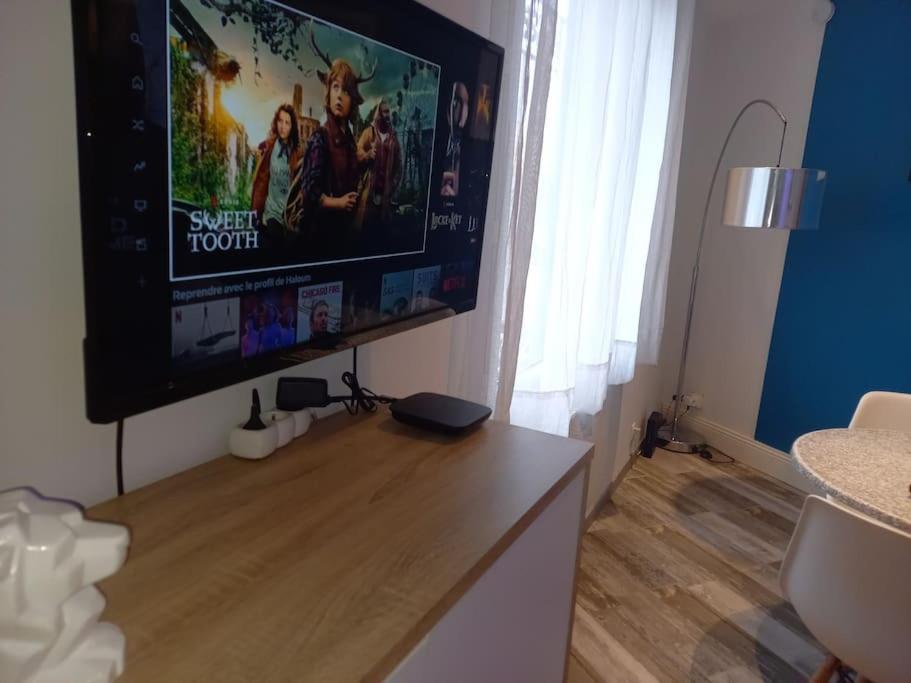 Cosy T2, Meuble De Tourisme 3 Etoiles, Parking Ferme , 2Velos, Wi-Fi Нарбон Екстериор снимка