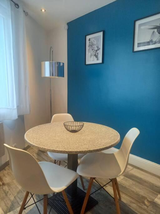 Cosy T2, Meuble De Tourisme 3 Etoiles, Parking Ferme , 2Velos, Wi-Fi Нарбон Екстериор снимка