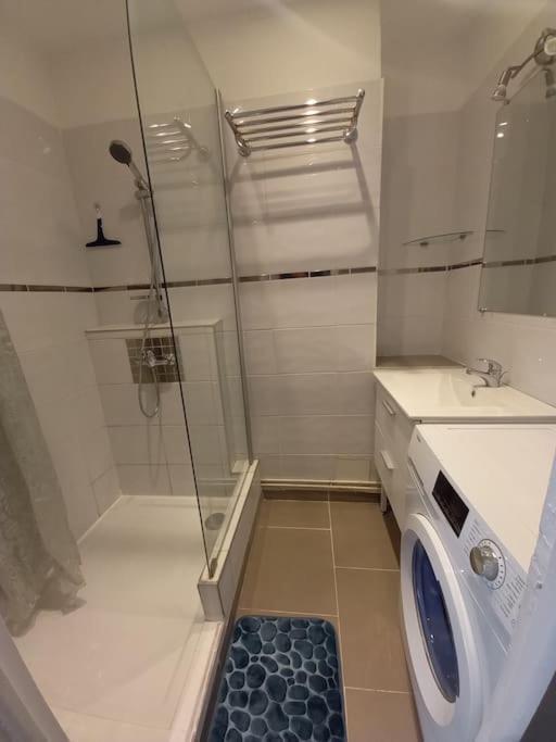 Cosy T2, Meuble De Tourisme 3 Etoiles, Parking Ferme , 2Velos, Wi-Fi Нарбон Екстериор снимка